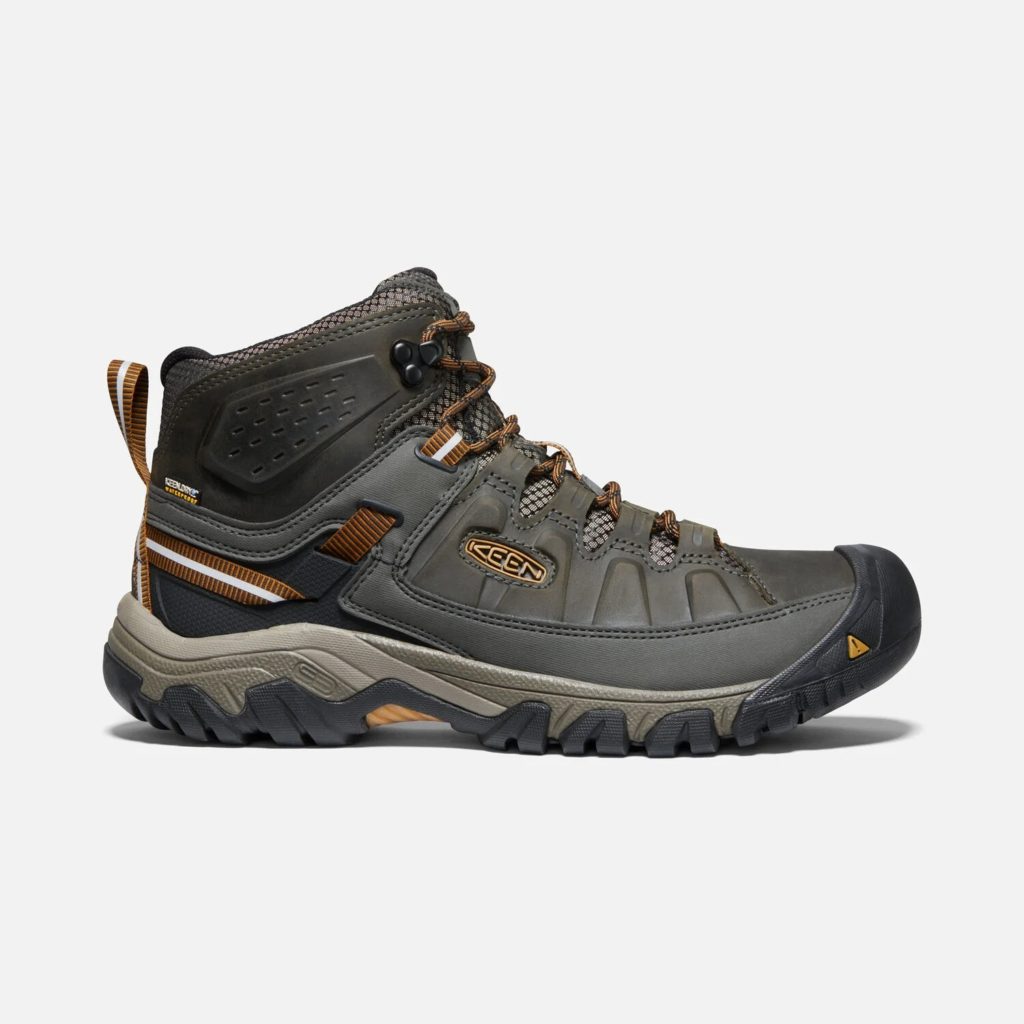 11 Best Hiking Boots For Women - Enjoy Your Hike!