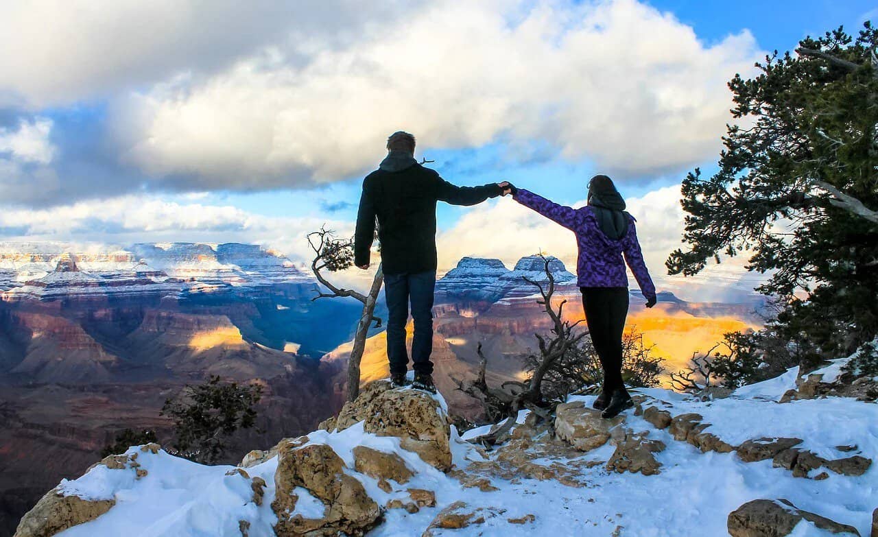 5 Best Winter Hiking Pants (Women's 