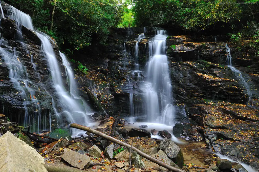 Hiking Trails Near Me With Waterfalls