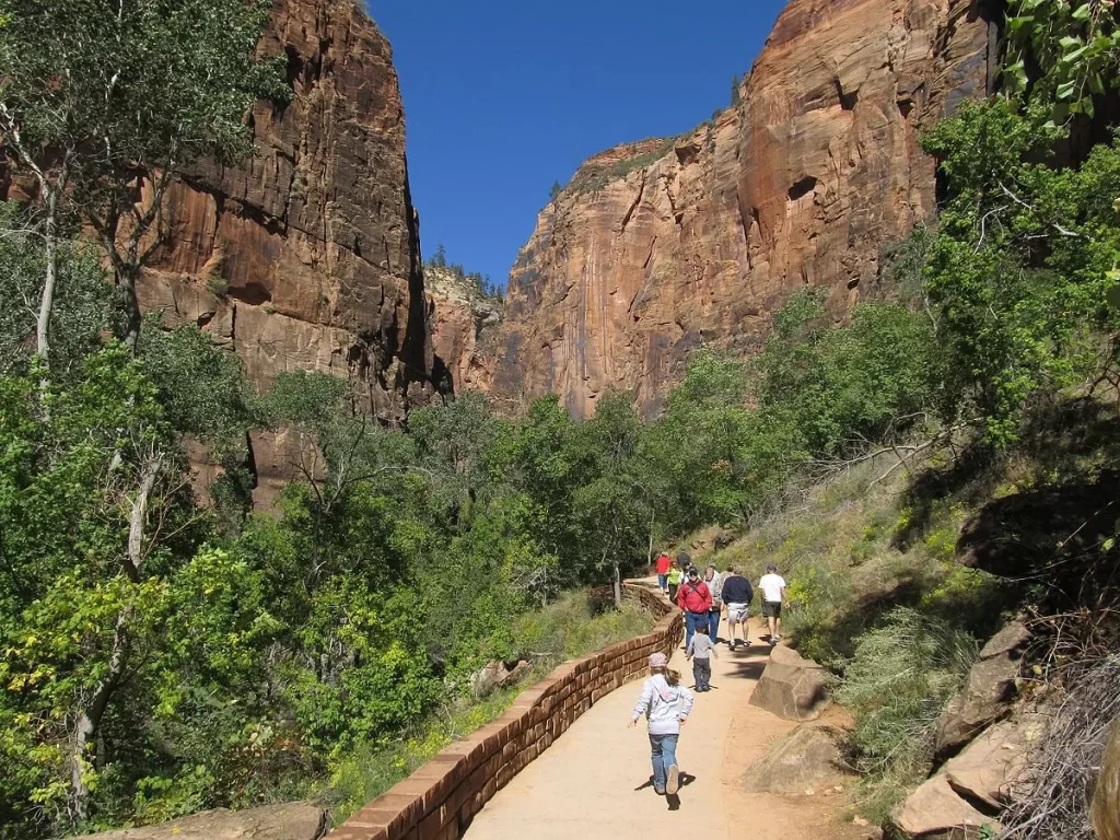 Easy Hikes In Utah